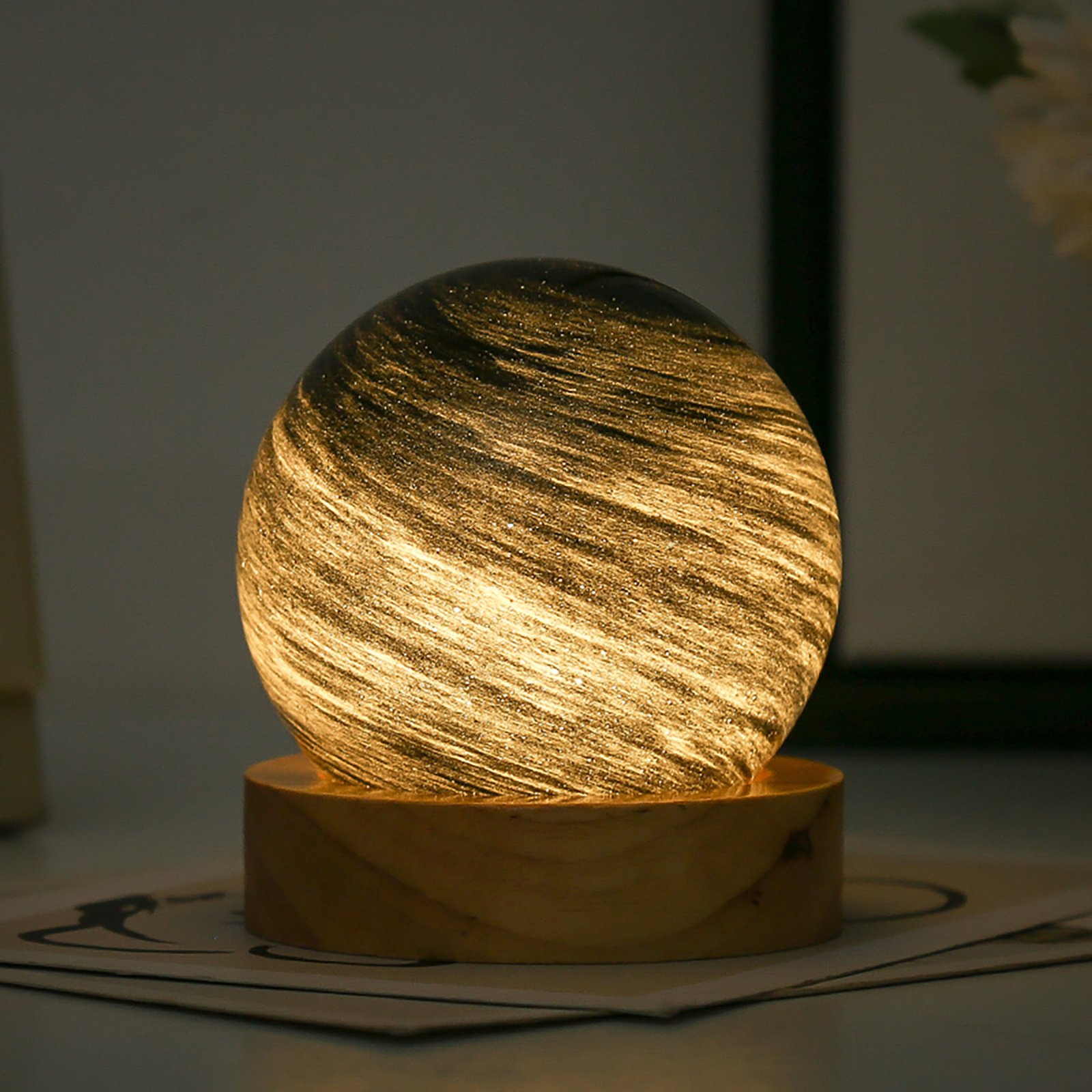 USB Fantasy Rainbow Planet Light Astronomical Ornaments Desktop Decorative Lights Art Crafts Wooden Case Gifts for Wedding Party USB Fantasy Rainbow Planet Light Astronomical Ornaments Desktop Decorative Lights Art Crafts Wooden Case Gifts for Wedding Party